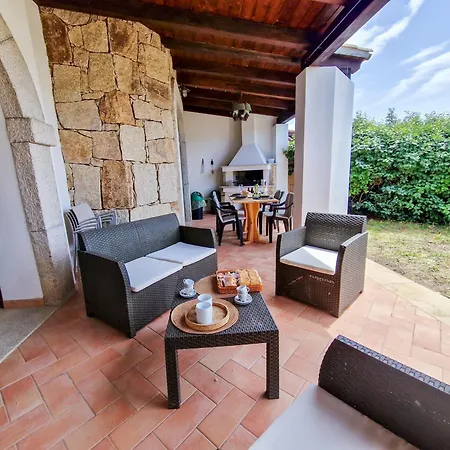 Ad Villa